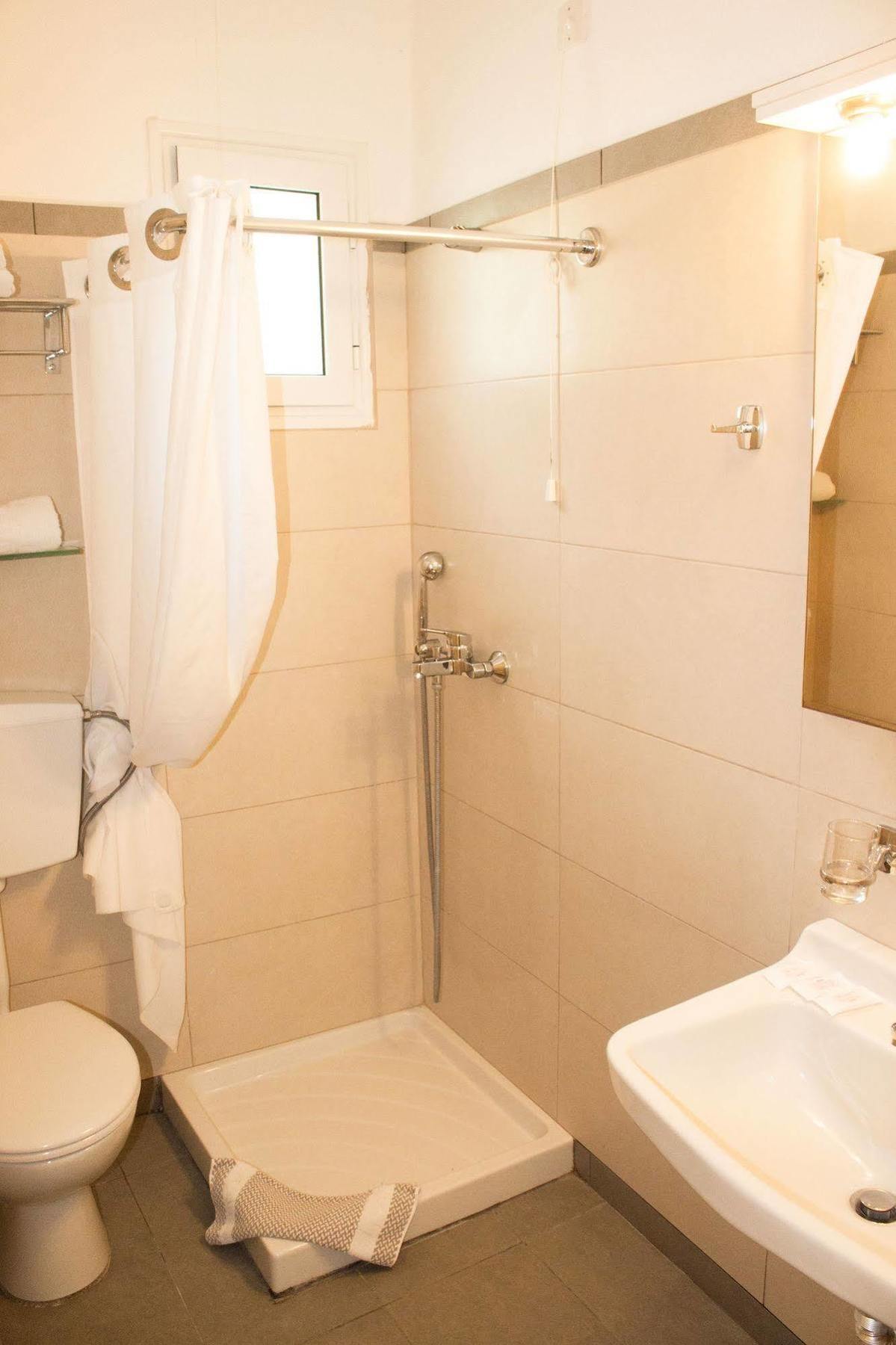 Bella Studios Benitses  Luaran gambar